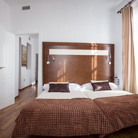 Apartamentos Casa de la Lonja Granada Habitación foto