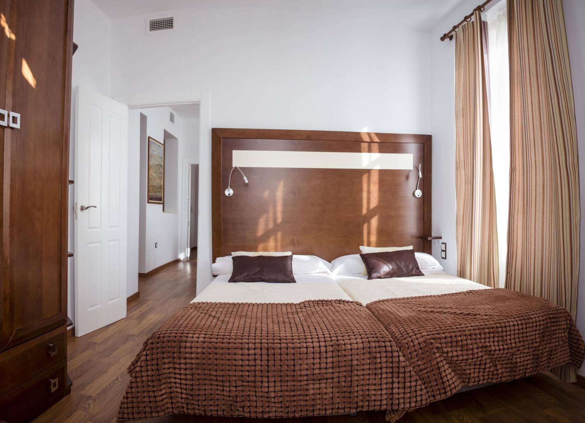 Apartamentos Casa de la Lonja Granada Habitación foto